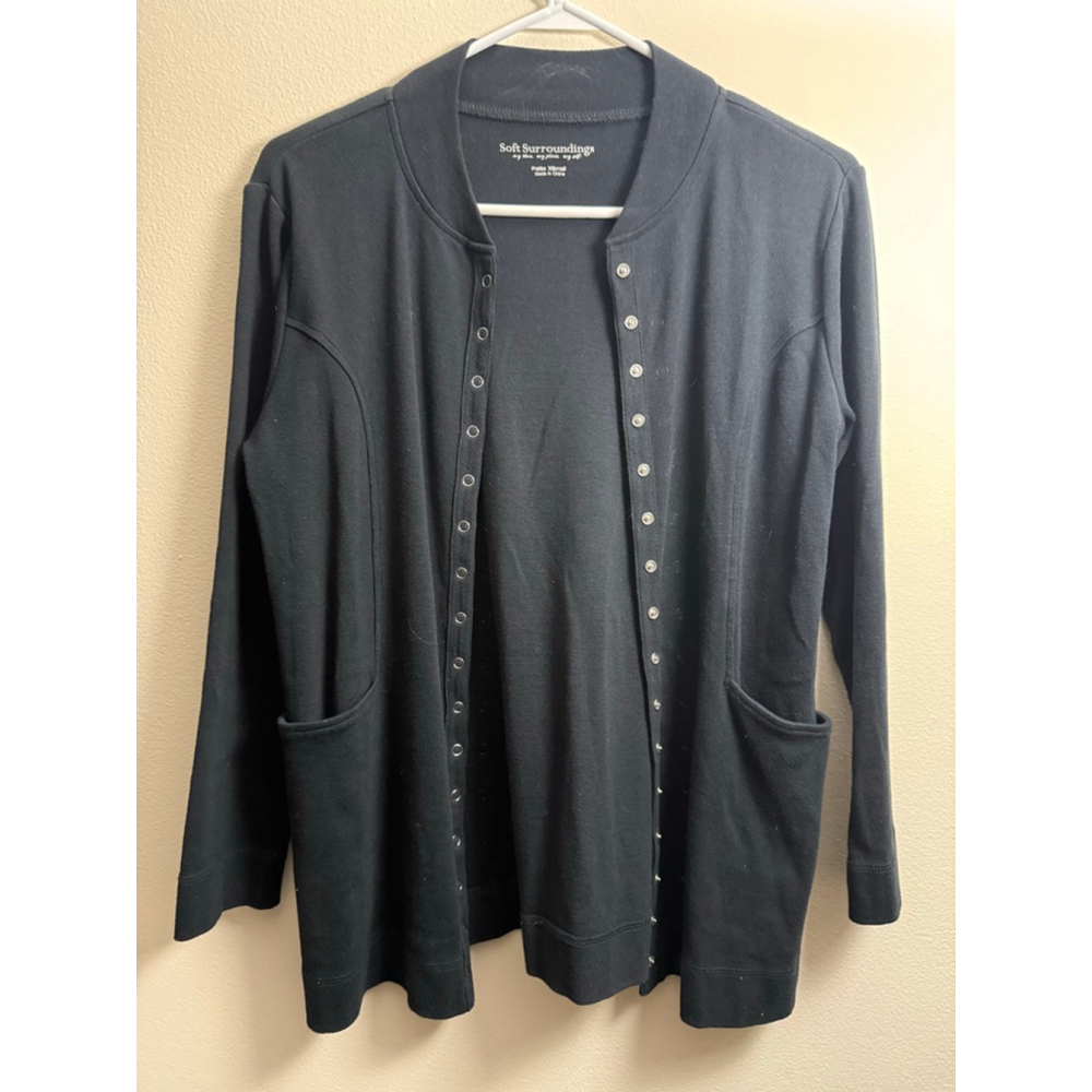 Women's Soft Surroundings Black Petite XS Cardigan